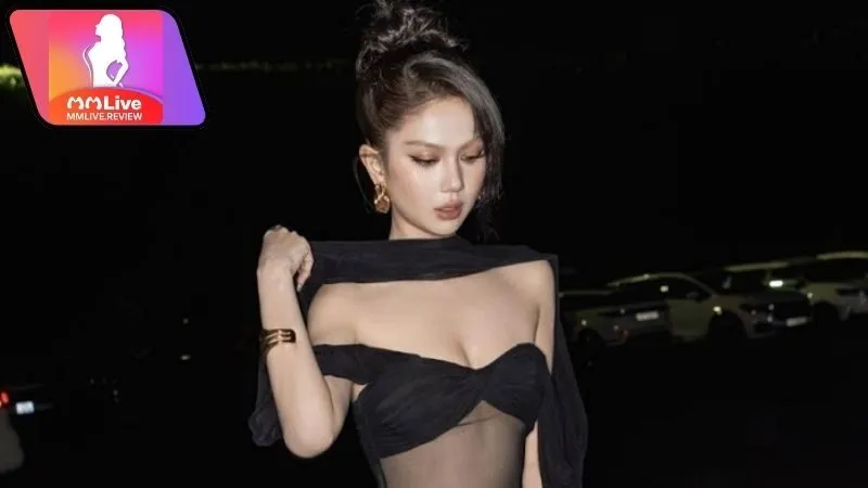 Ngọc Trinh là ai?